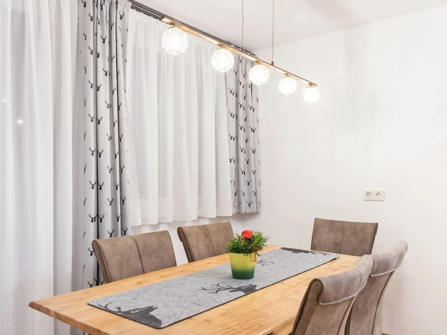 Luxurious Apartment in Hohentauern with Sauna