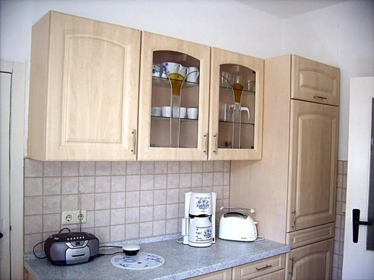 to the Beach Modern Retreat