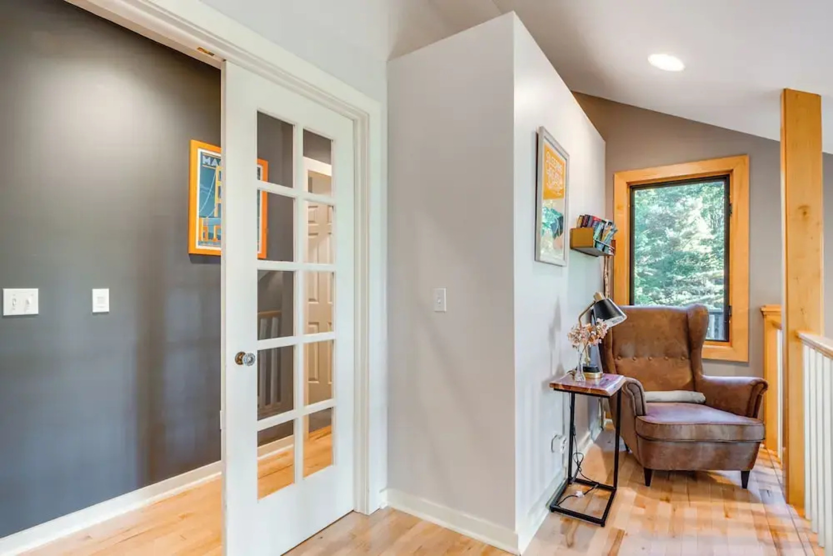 Soaking Tub & Fire Pit! Home Near Dtwn Suttons Bay