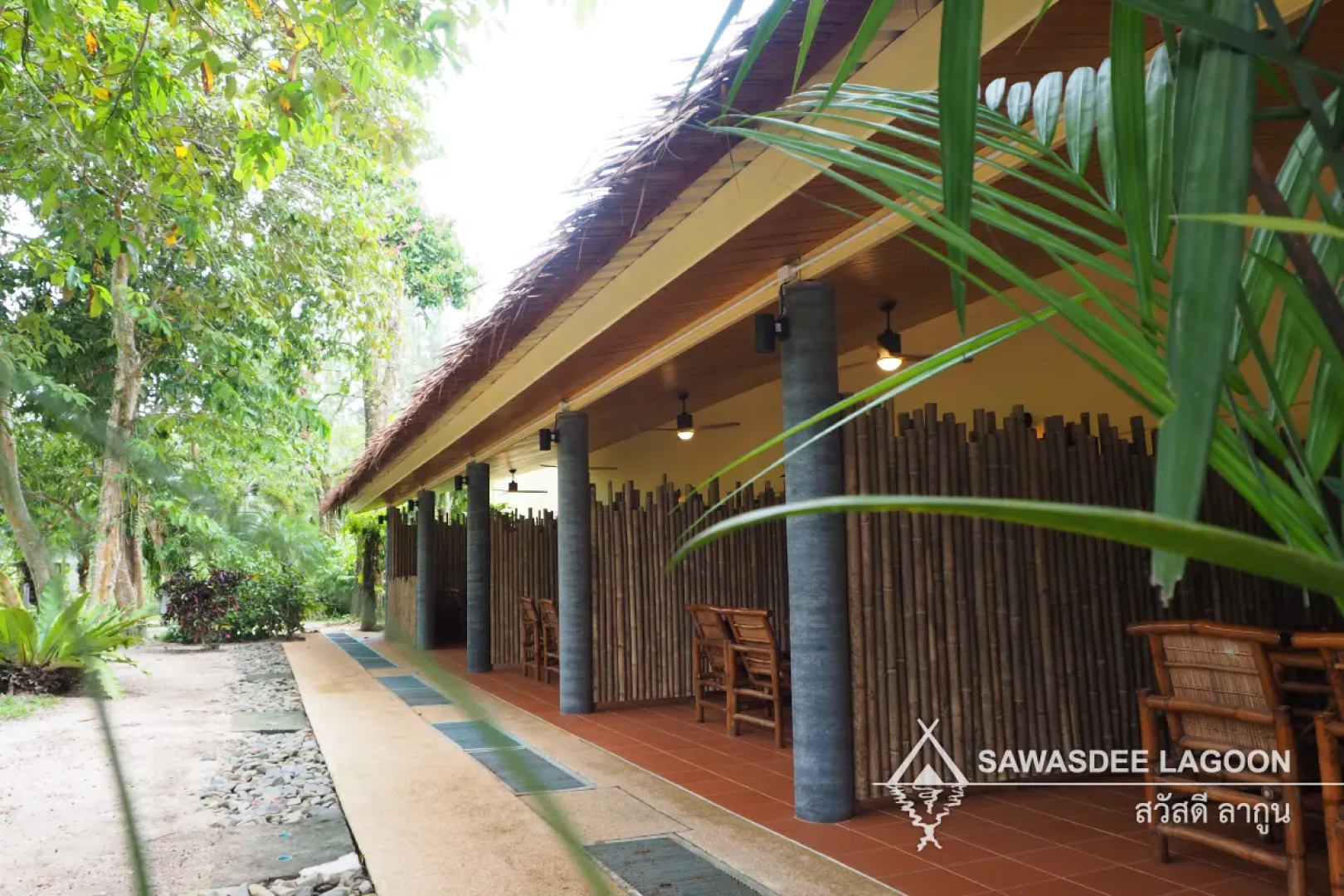 Sawasdee Lagoon Camping & Restaurant