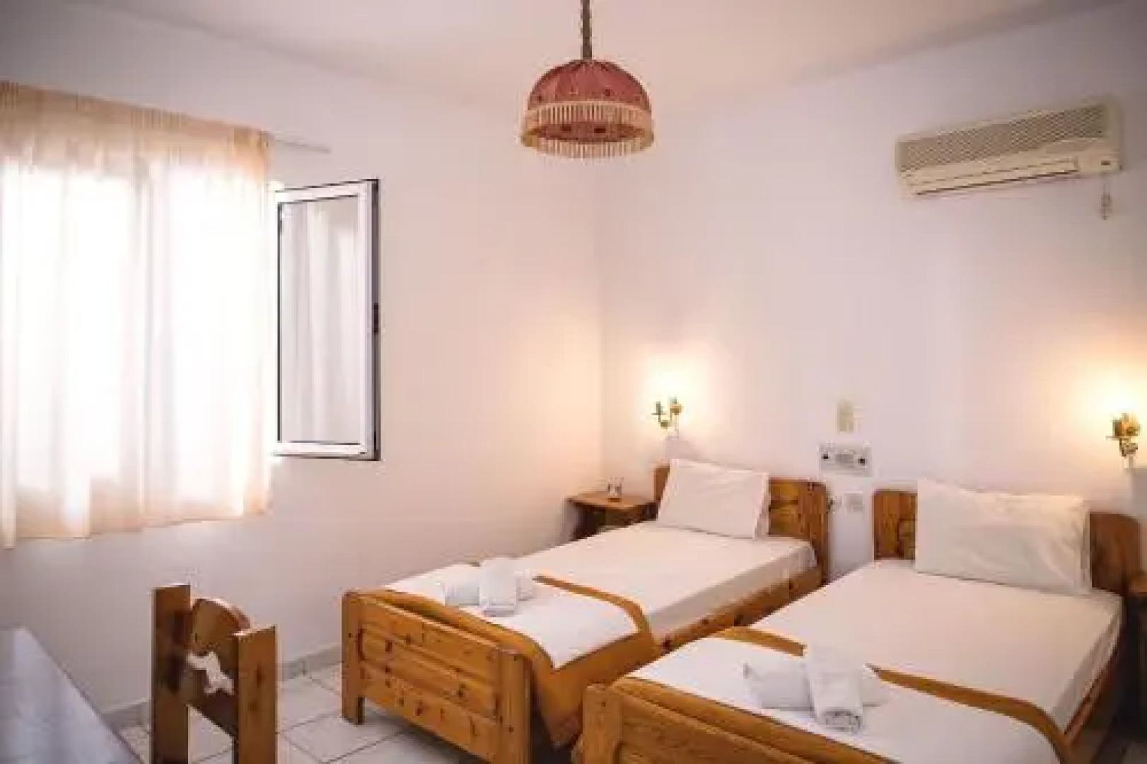 Primavera Paradise Apartments