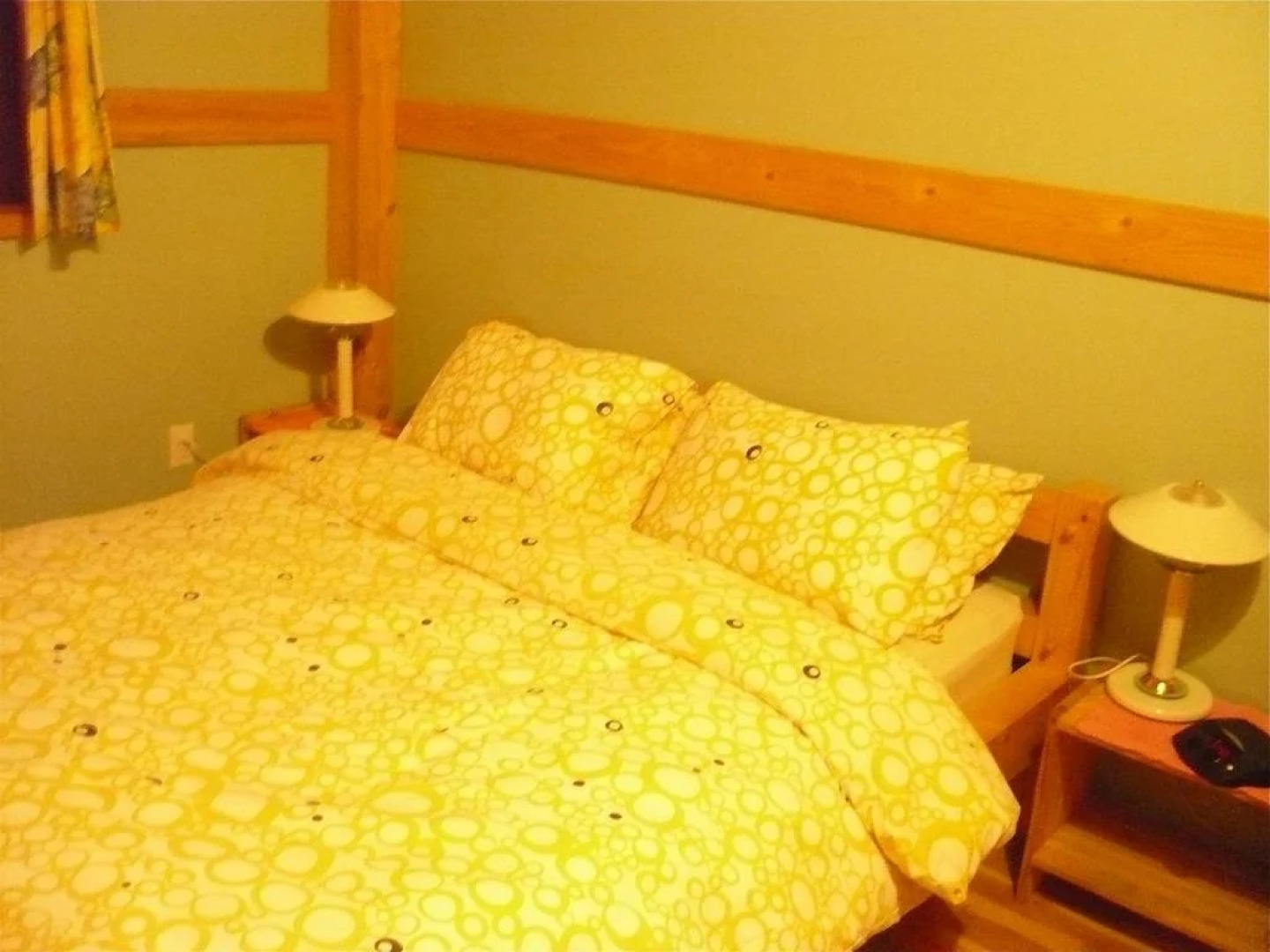 Alexa Chalets - Timber Inn & Restaurant