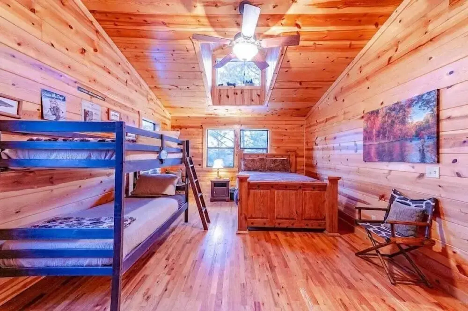 Mountain Fork Lodge With Wifi and Fire Pit by Redawning