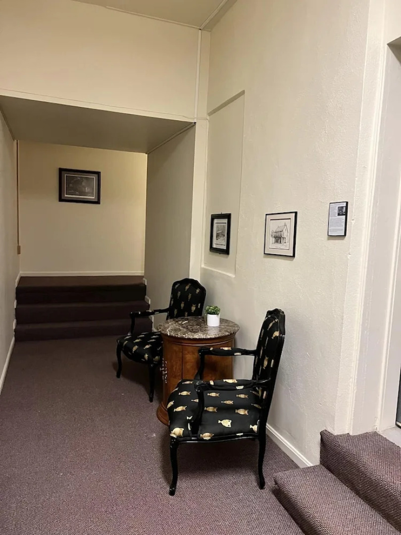 Stoner's Mansion House