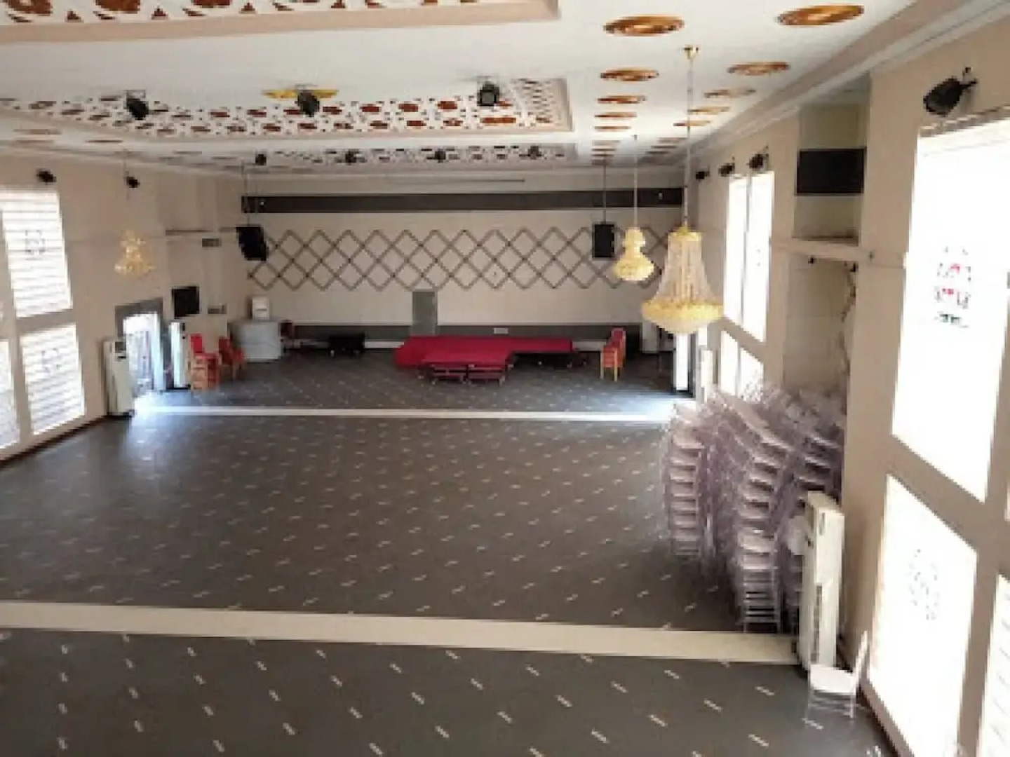 Room-choice Gate Hotel-business Double