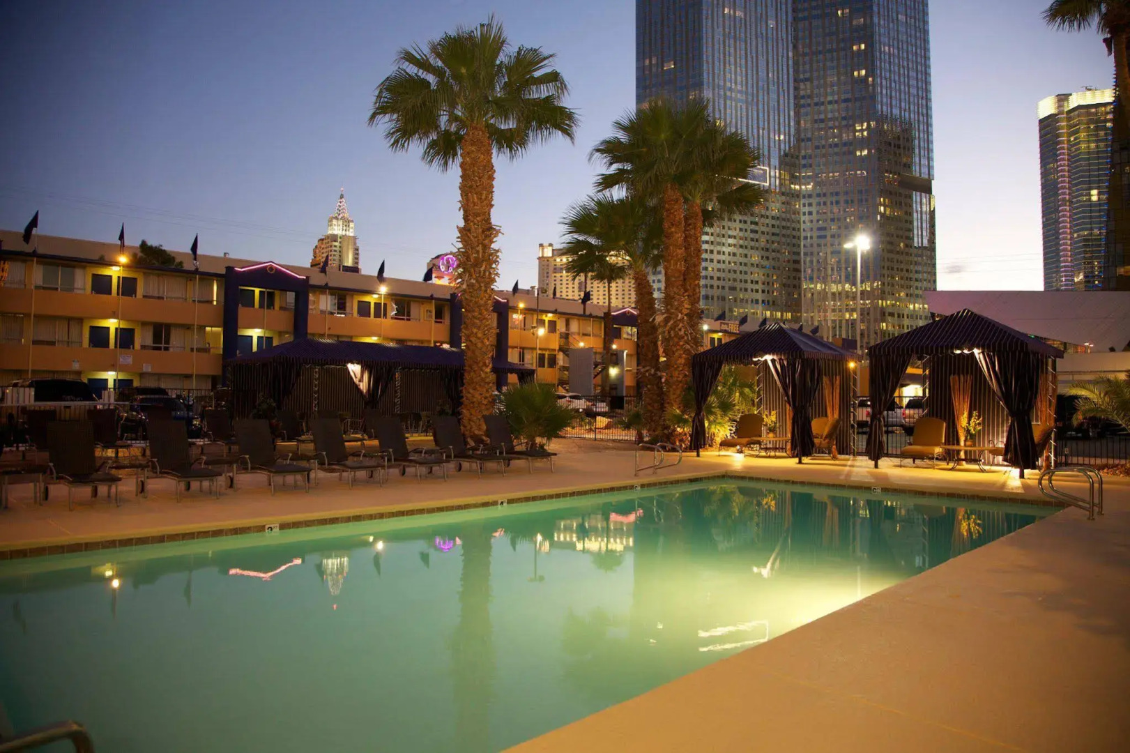 Travelodge Center Strip