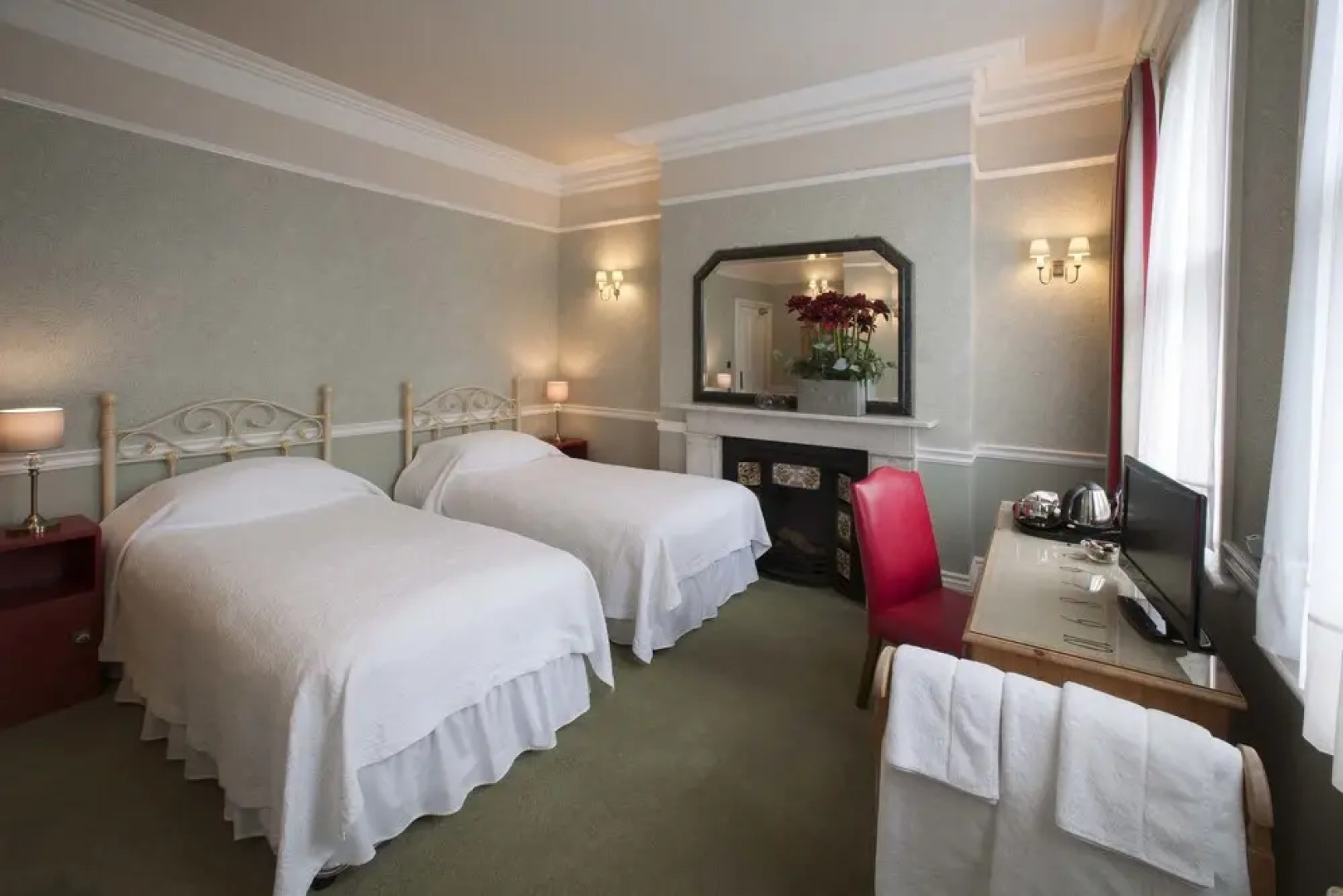 Yorke Lodge Bed & Breakfast