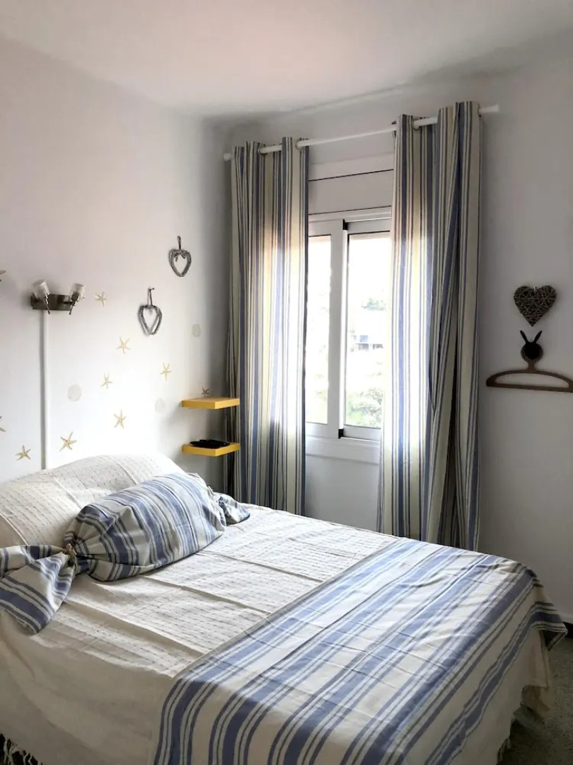 Apartment With 2 Bedrooms in Llançà, With Wonderful sea View and Furni