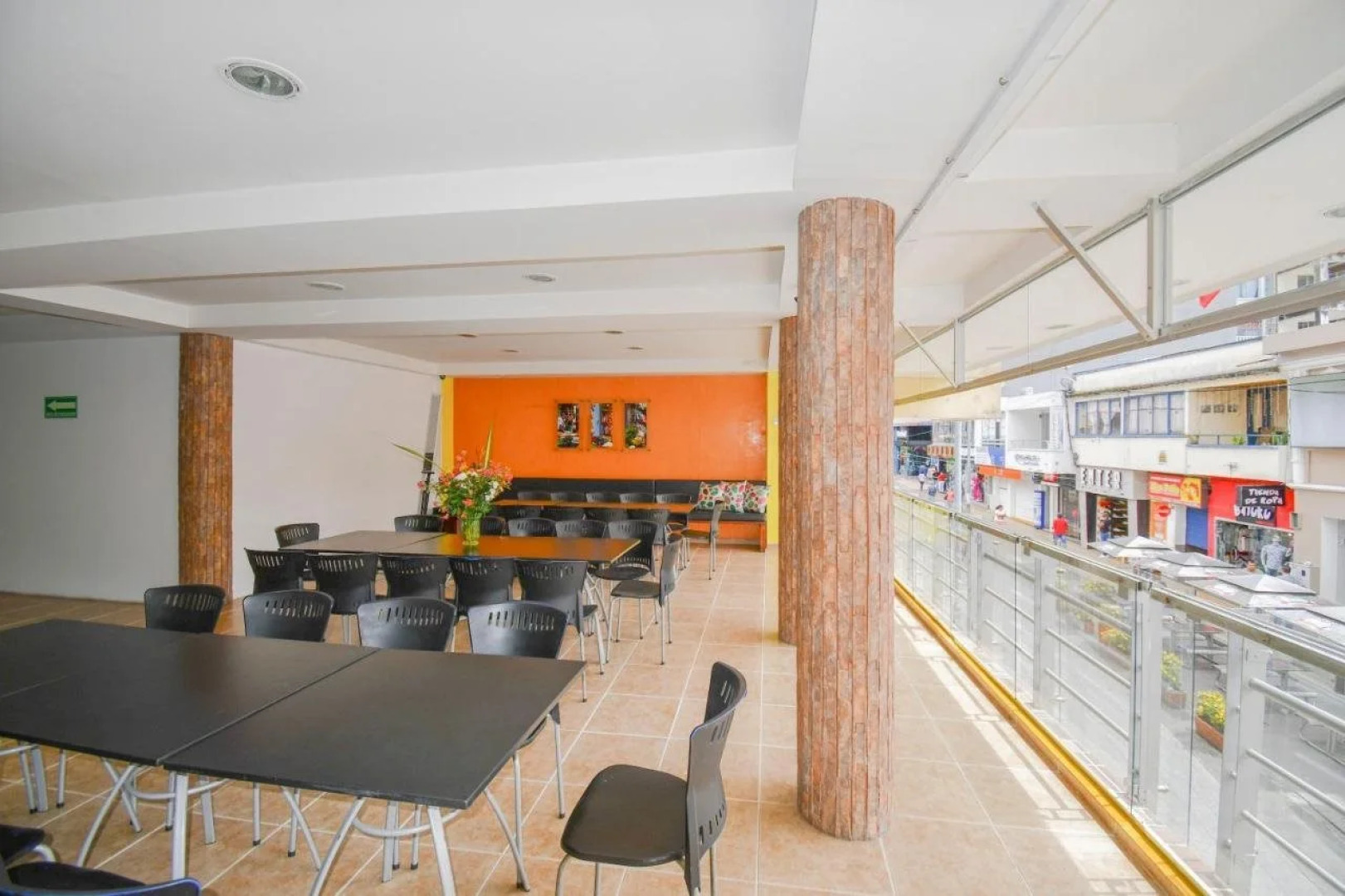 Hotel Mónaco Armenia