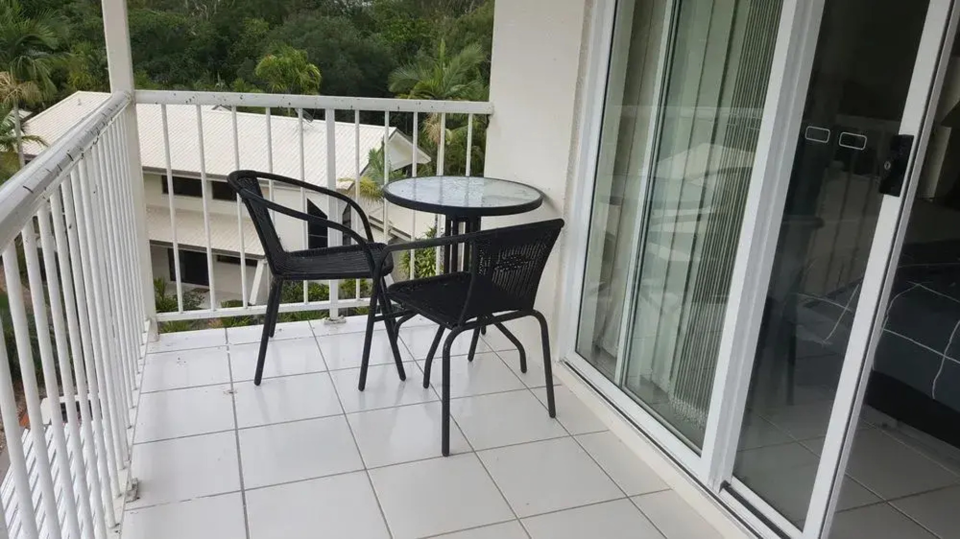 Golden Sands Beachfront Resort