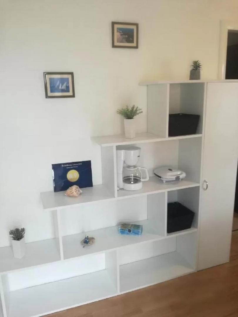 Apartment Kova - 10 m from sea: A1 Murter, Island Murter