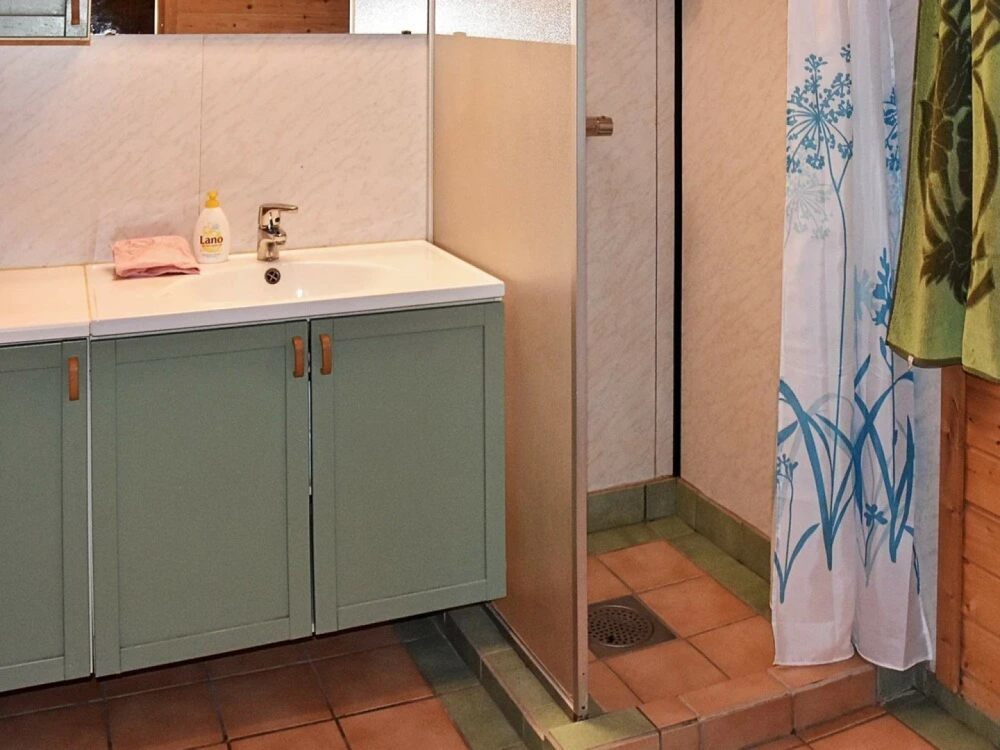 4 Person Holiday Home in