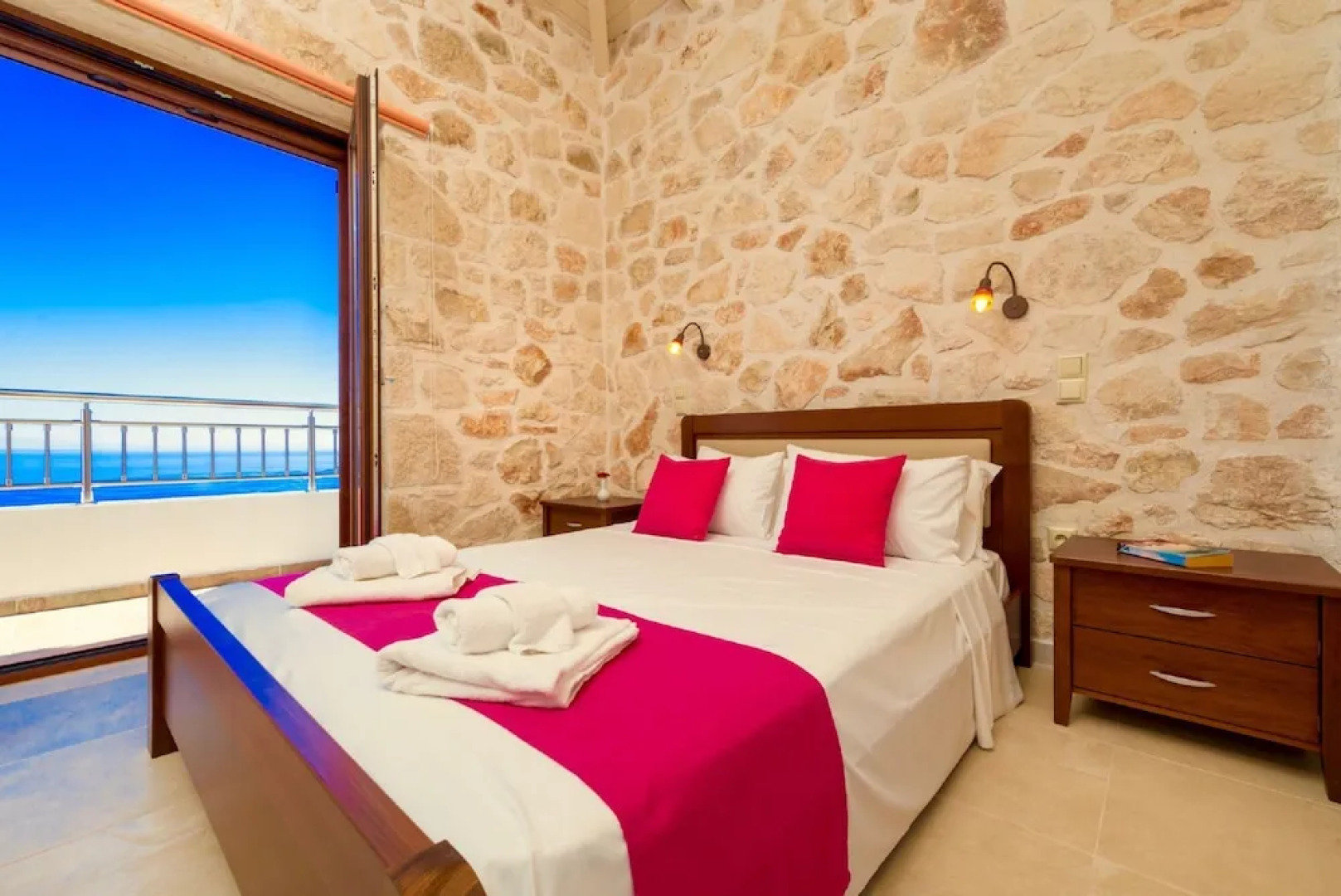 Deluxe II Villa by LeaderStay