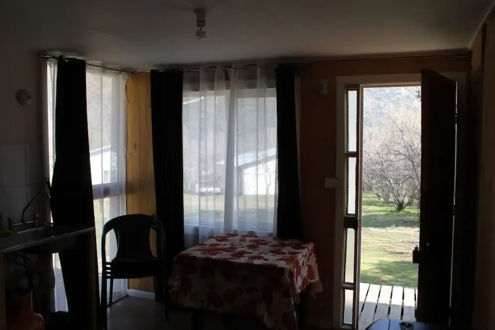 Los Nogales De Roan Jose