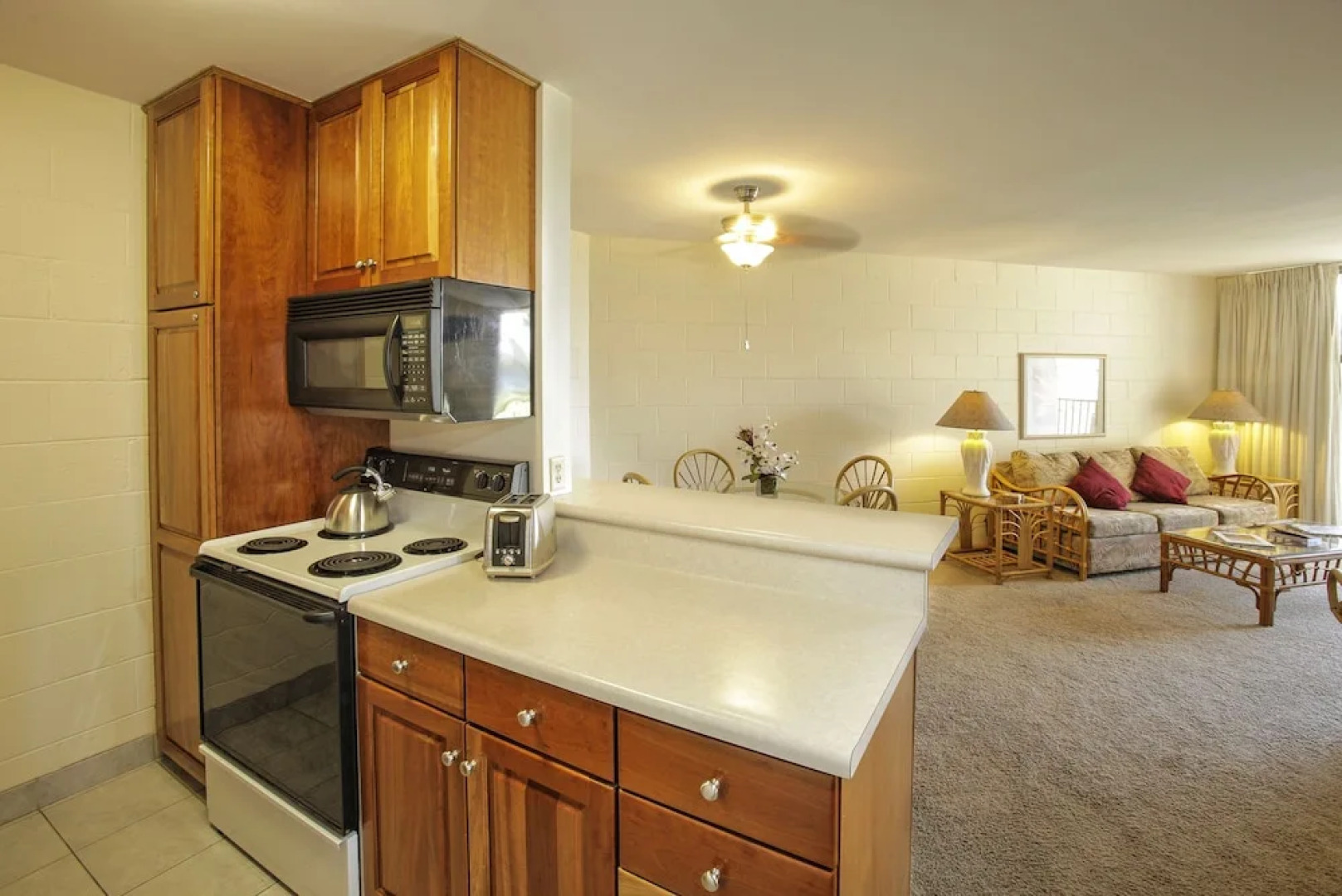 Kauhale Makai - Maui Condo & Home