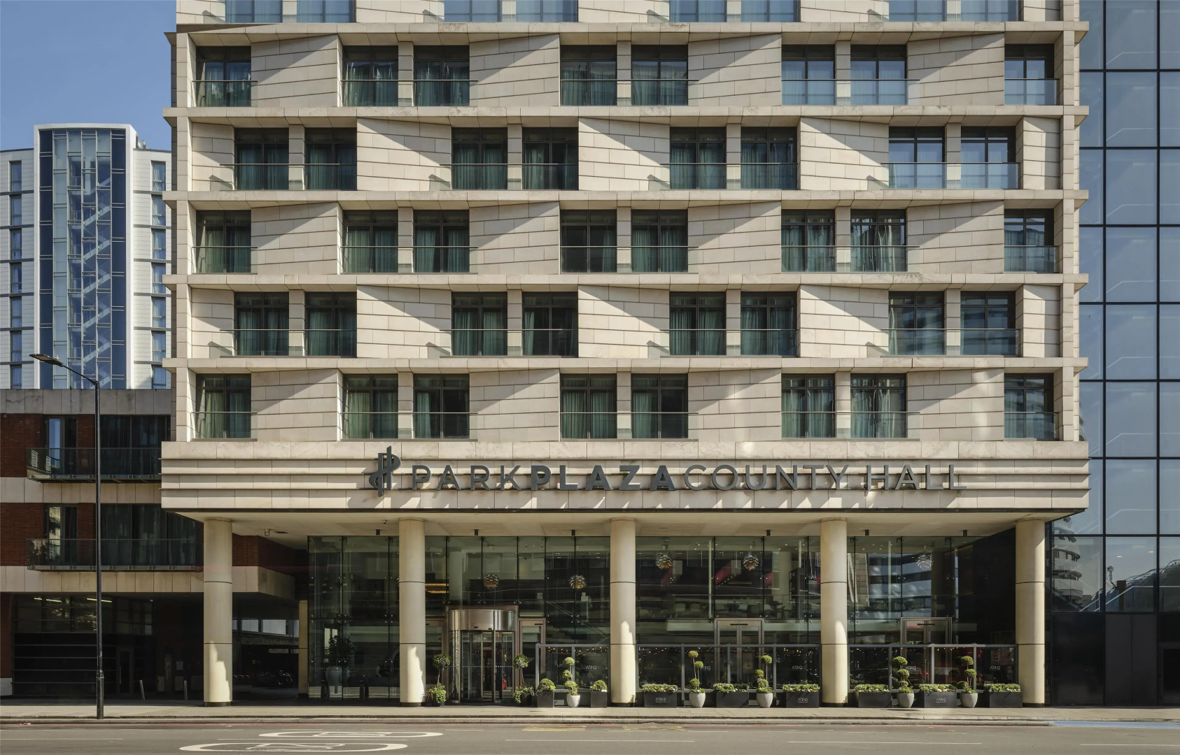 Park Plaza County Hall London