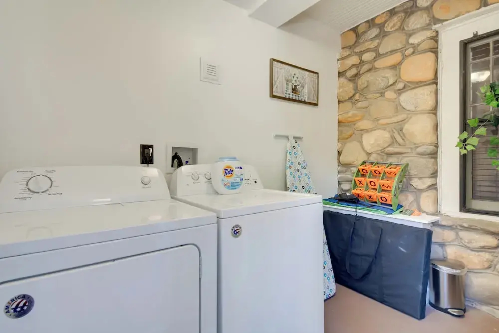 Hike + Explore: Mountain-view Escape in Candler