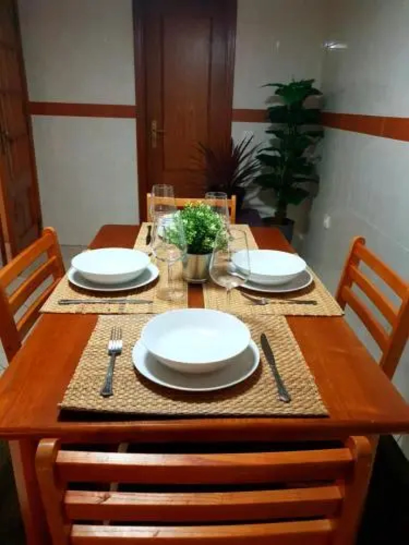 DOWNTOWN-Guest House