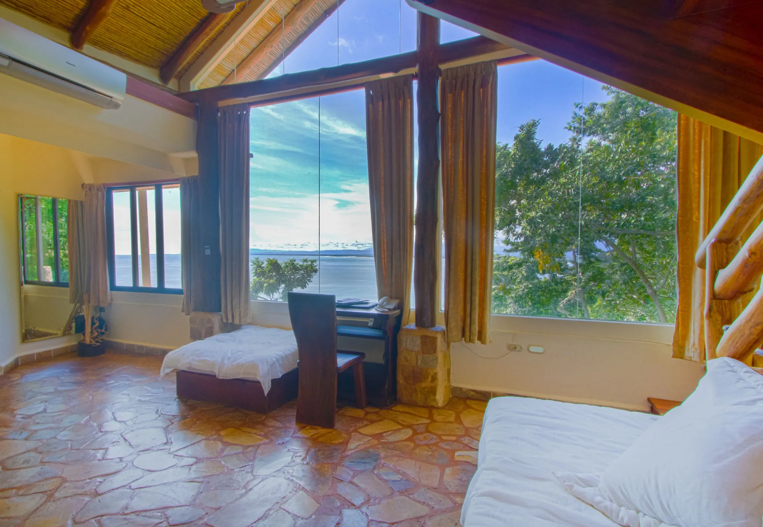 Issimo Suites Boutique Hotel & Spa - Adults Only