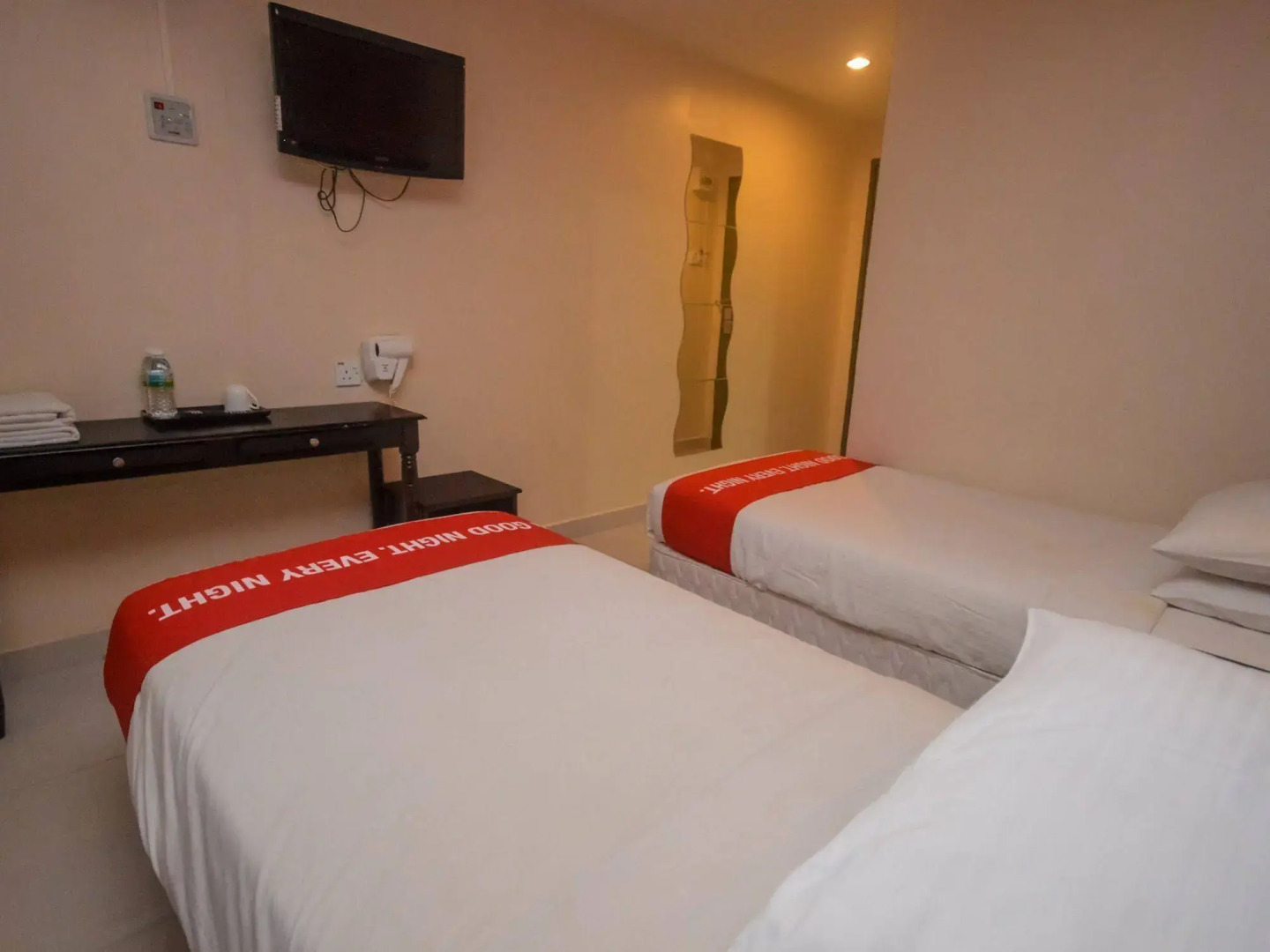 OYO 786 The Citilite Hotel