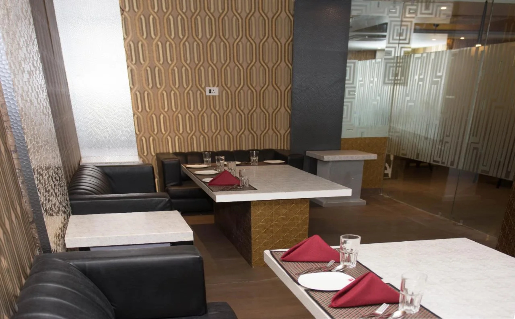 Kalptaru Elegance Hotel