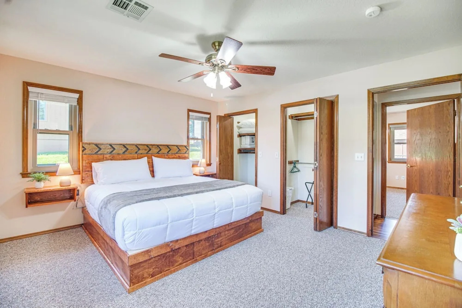 Near Boat Launch: 'hillcrest Hideaway' Grove Home