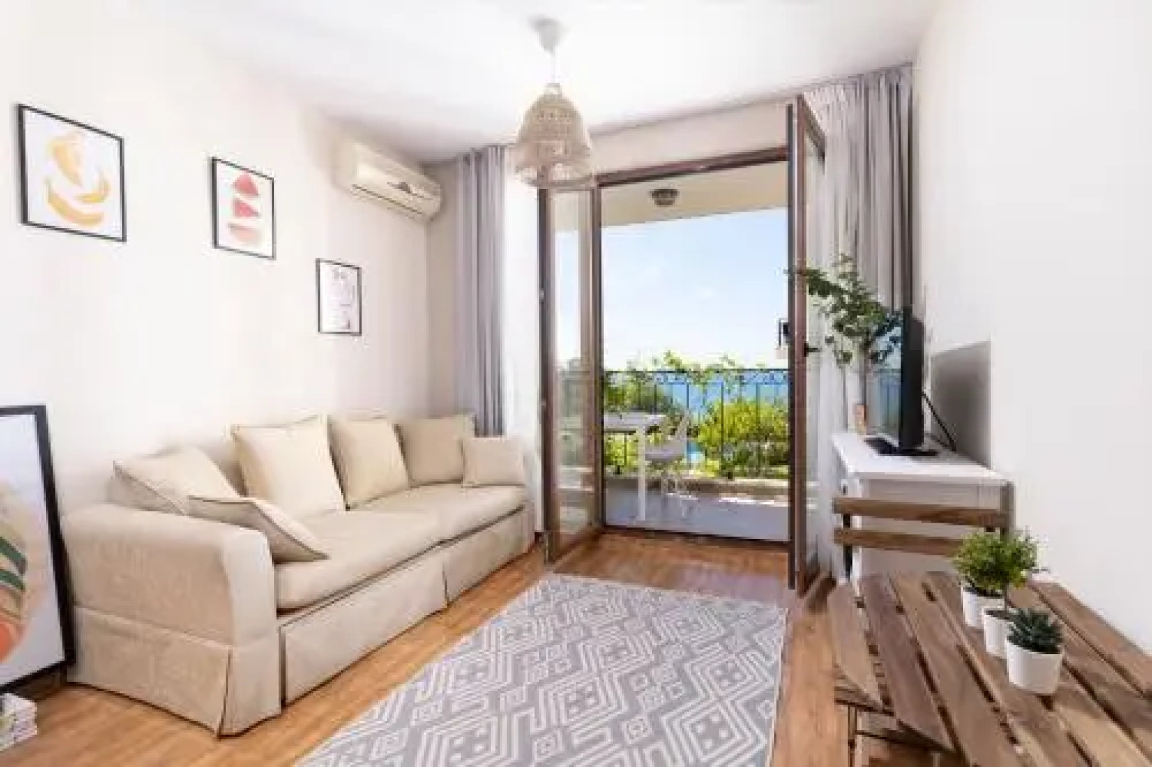 Royal Bay Residence and Spa