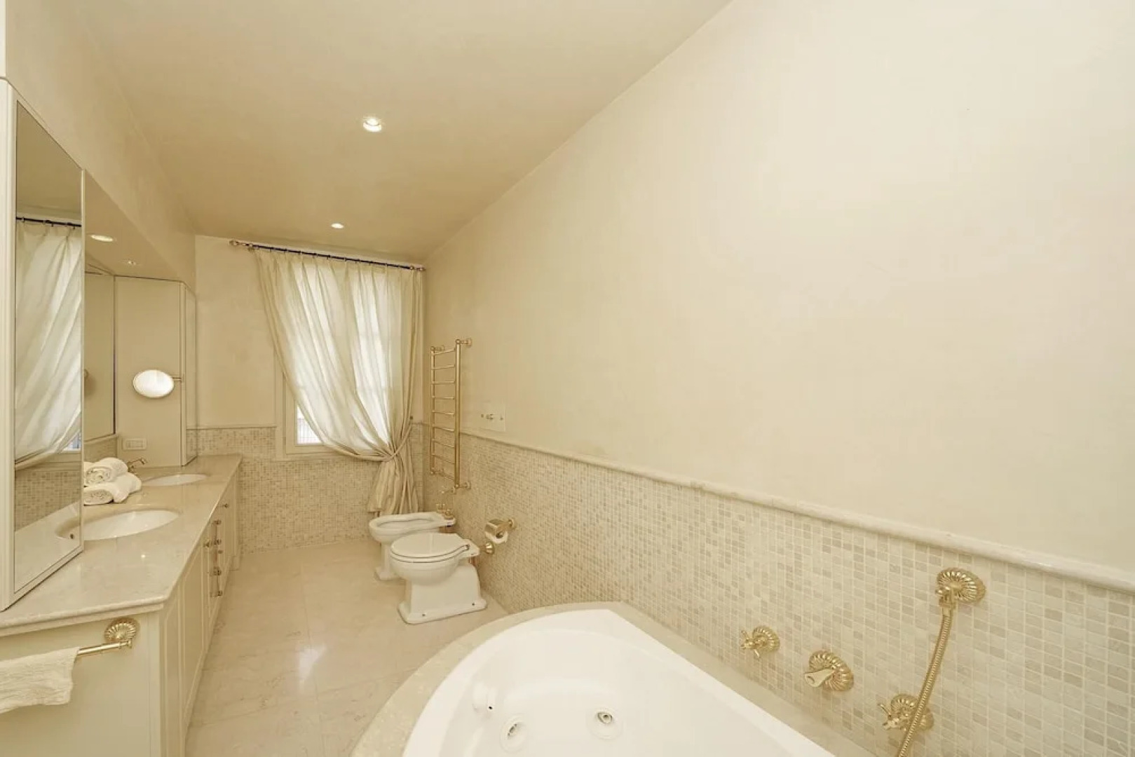 Villa San Carlo in Ro