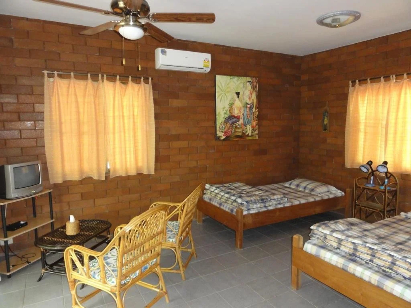 Khoom Kam Kaew Farm & Resort