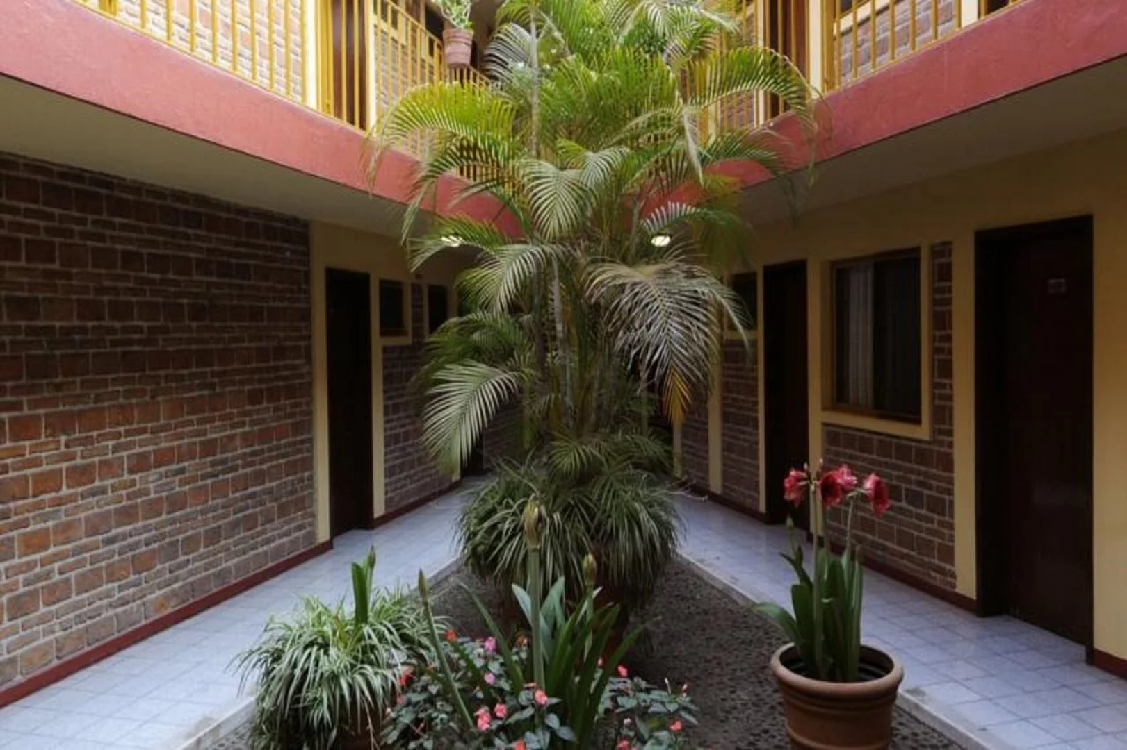 Hotel Arboledas Industrial