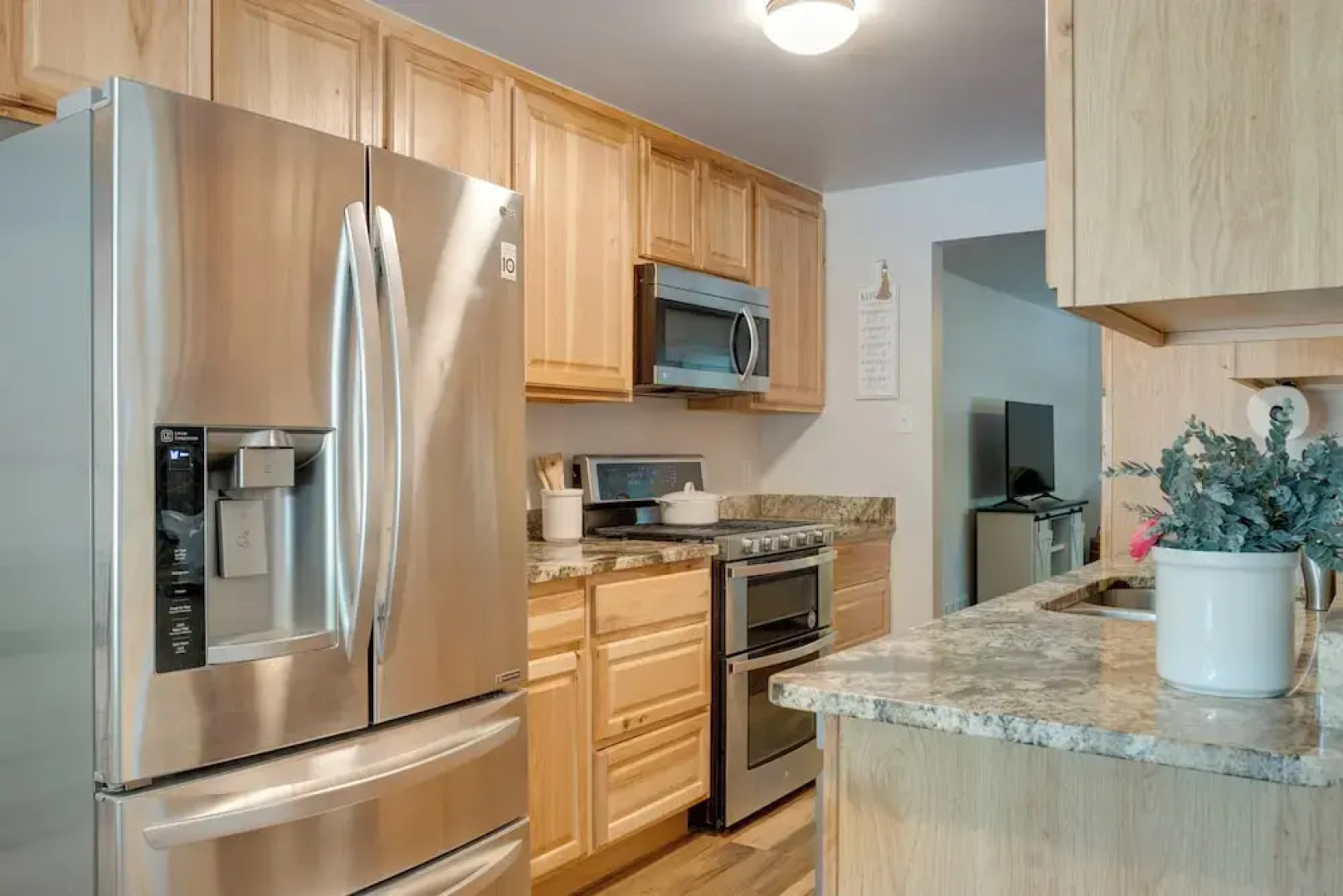 6 Mi to Denver: Wfh-friendly Duplex in Wheat Ridge