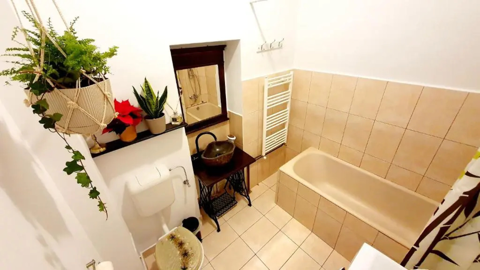 Writer s street residence