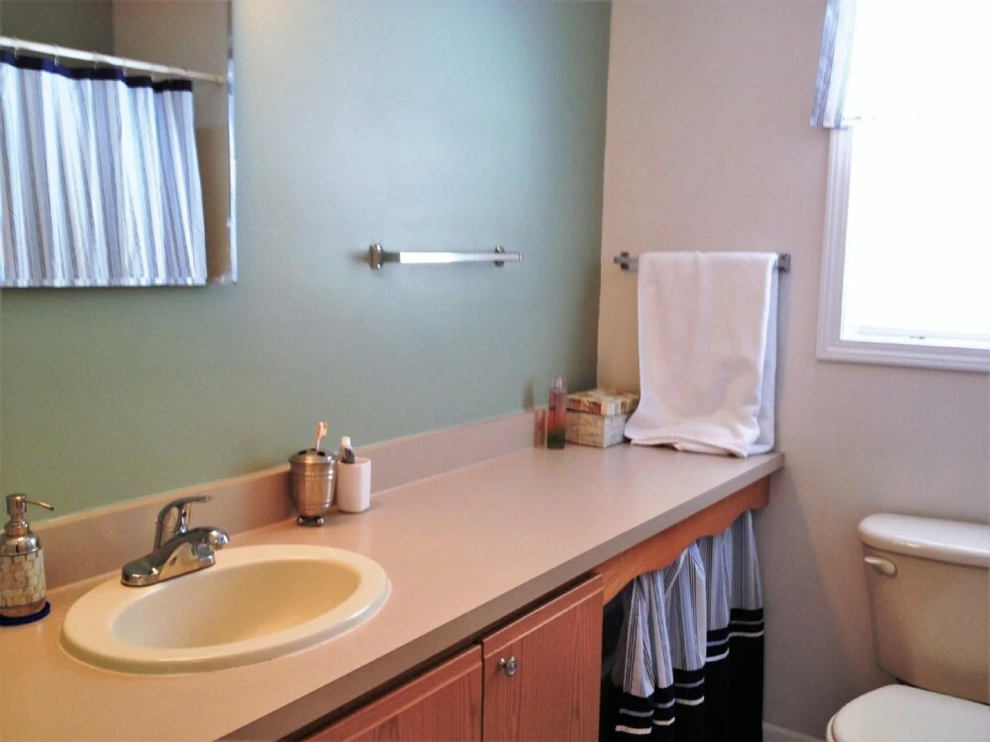 Wells Rested - W579 Unit A by Getaway