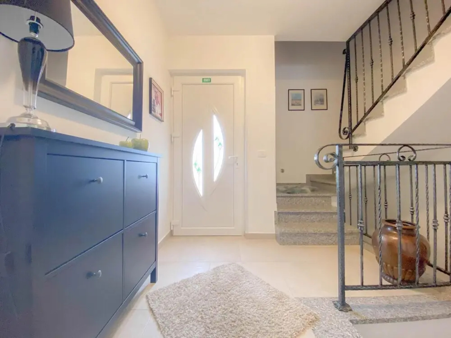 Casa Erik in Bu Inija