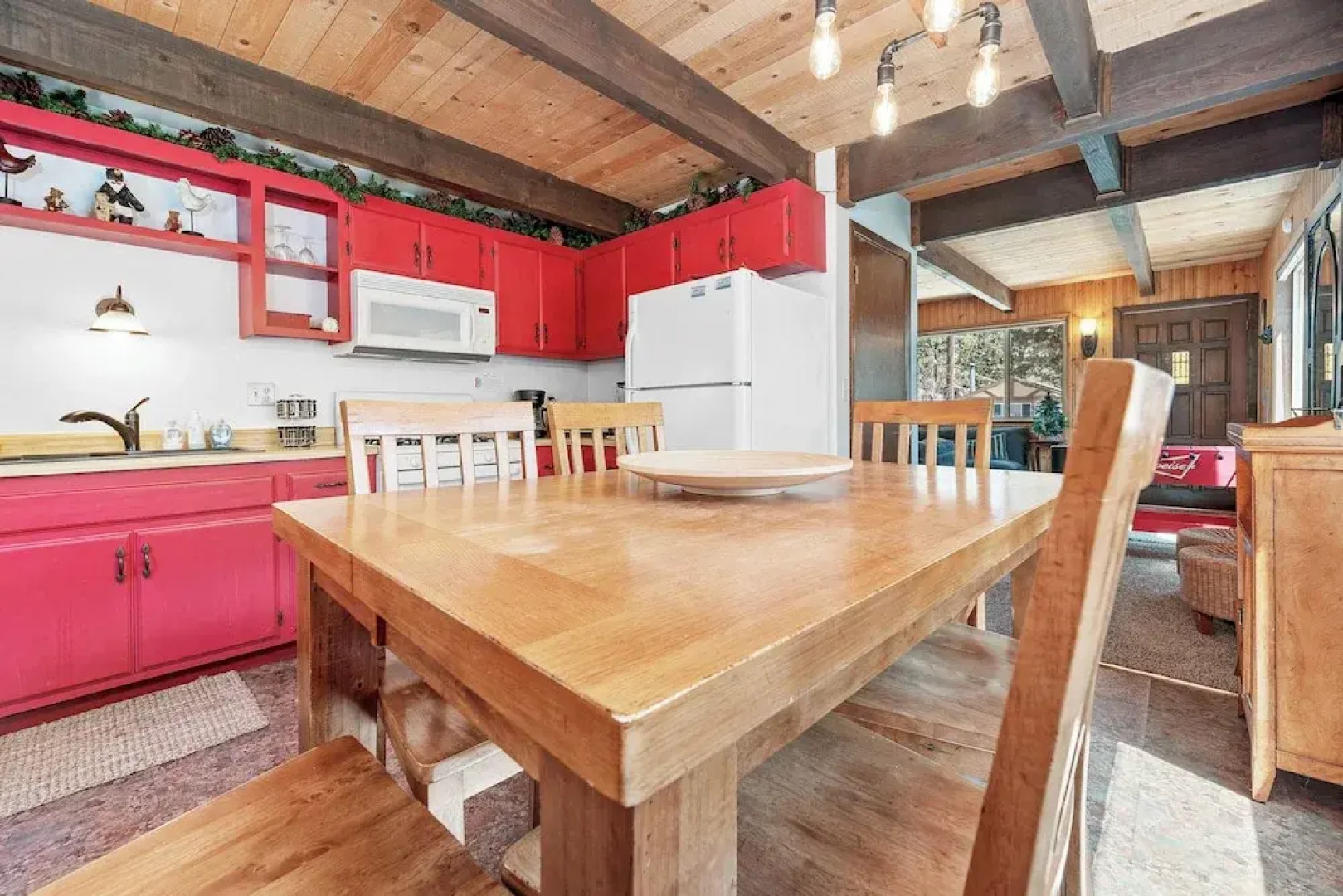 Cozy Moonlight Chalet