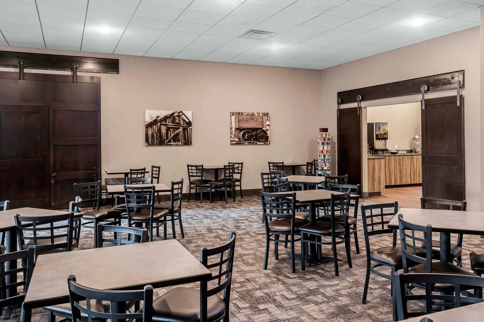 Copper King Hotel & Convention Center