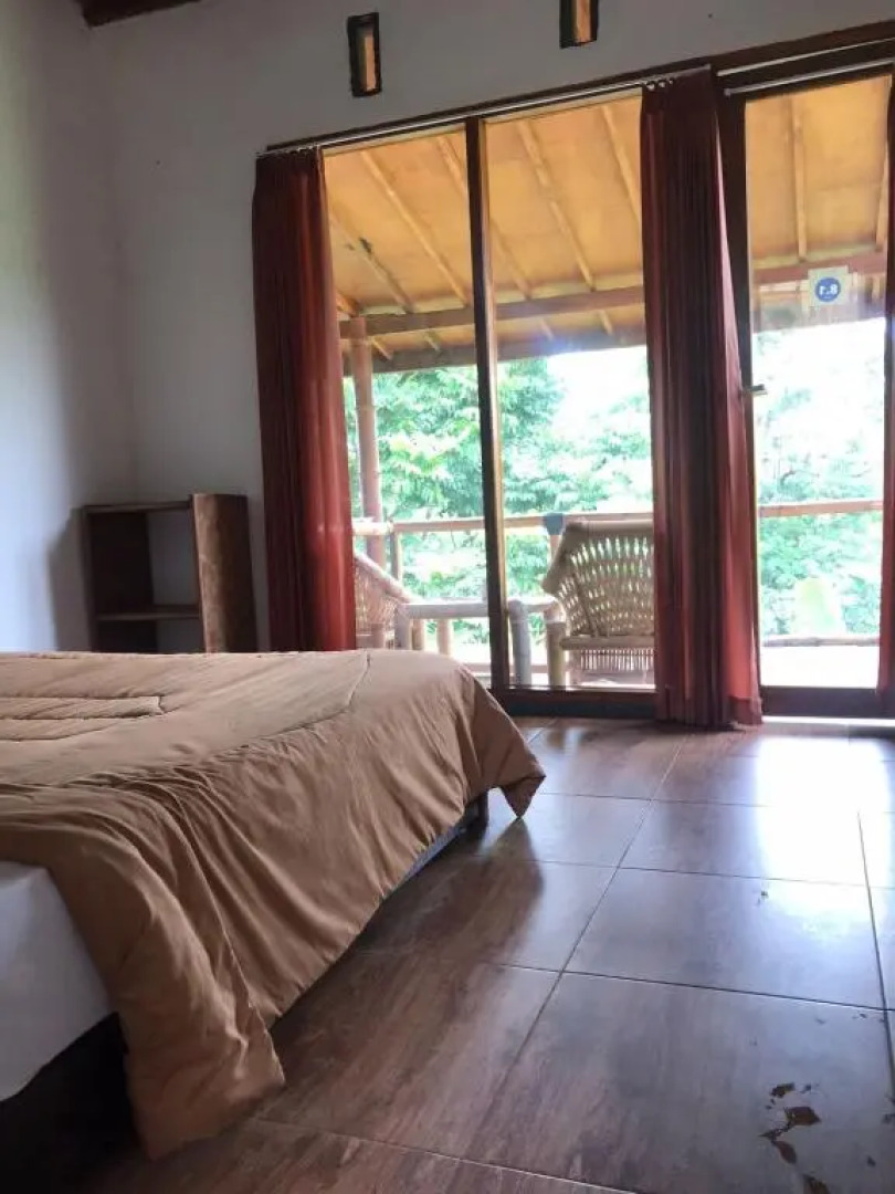 Dragonfly Senaru Lodge