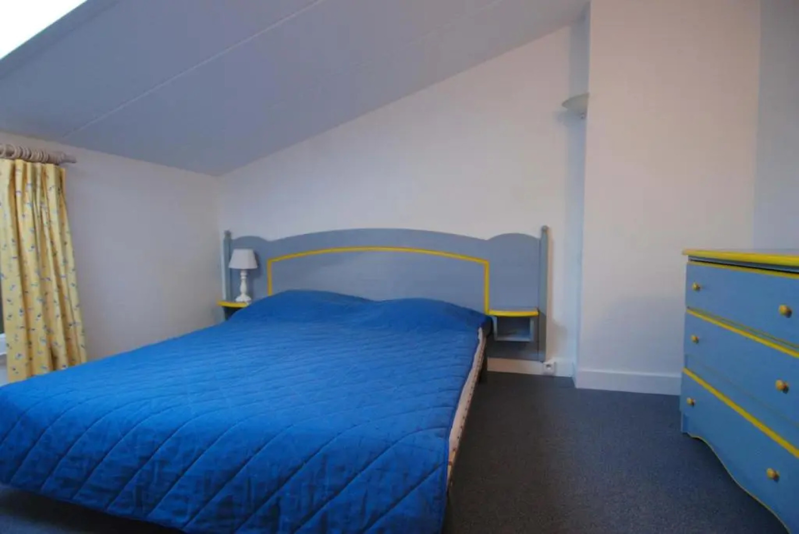 Appartement dans résidence avec piscine, proche plage et commerces