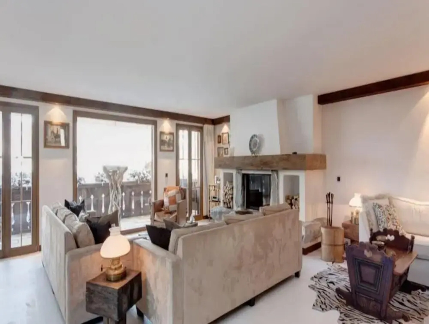 7-bedroom Chalet With Private Pool