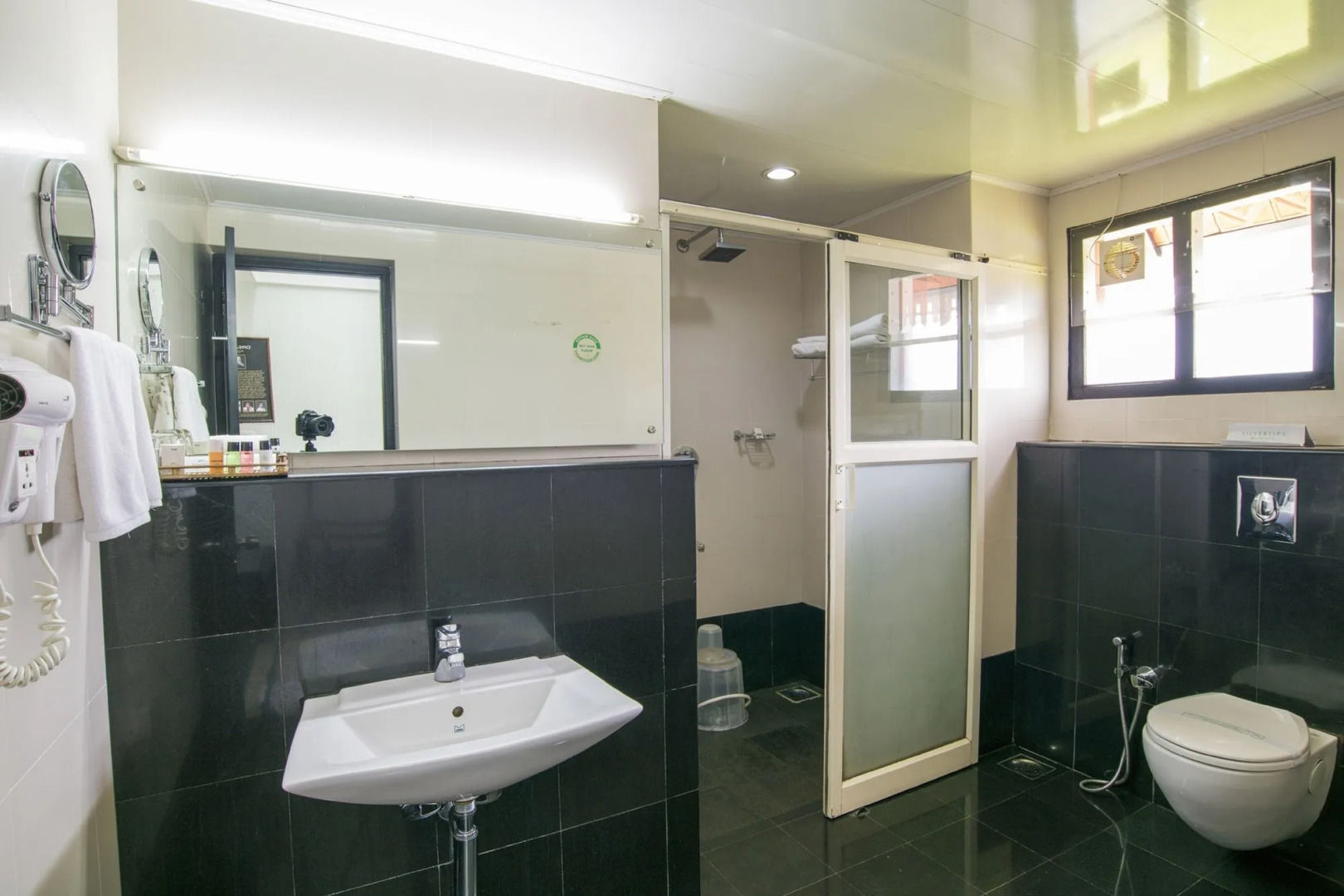 The Silvertips Munnar