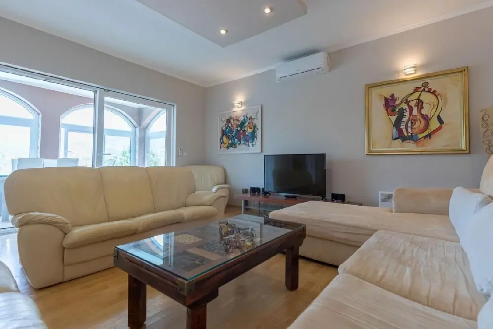 Villa Zaton Imperial