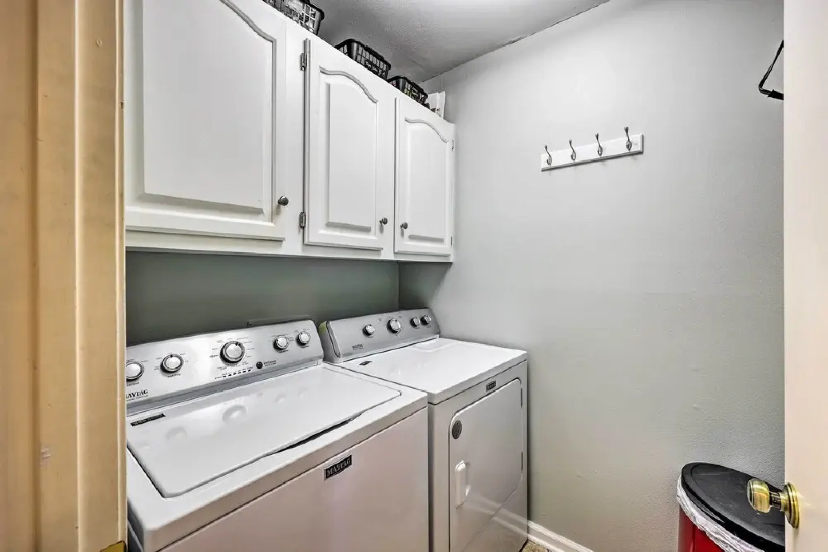 Waterfront Hot Springs Condo: Pool, Hot Tub Access