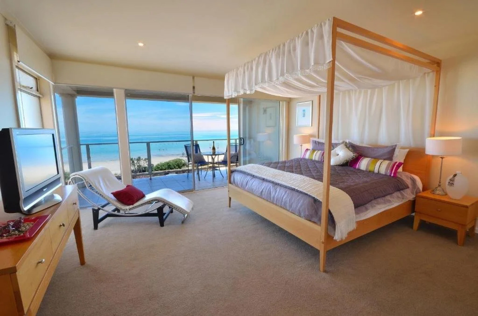 Adelaide Luxury Beach House