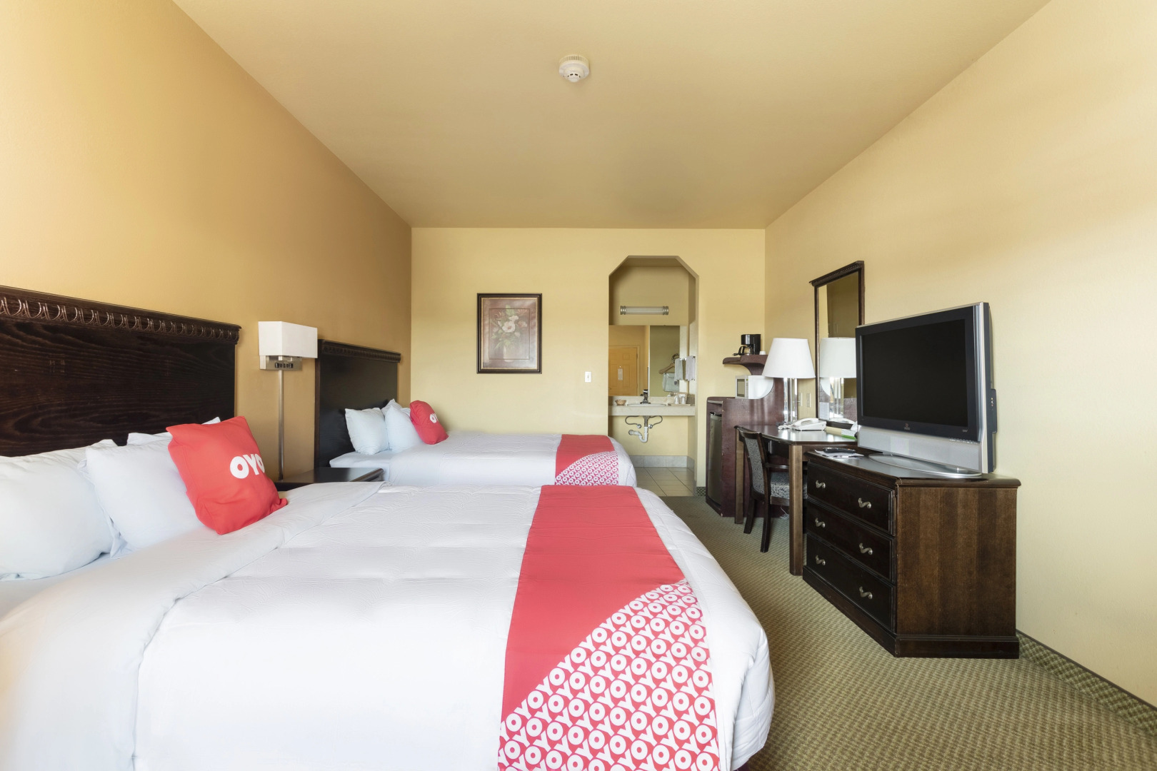 OYO Hotel Valley View TX, I-35