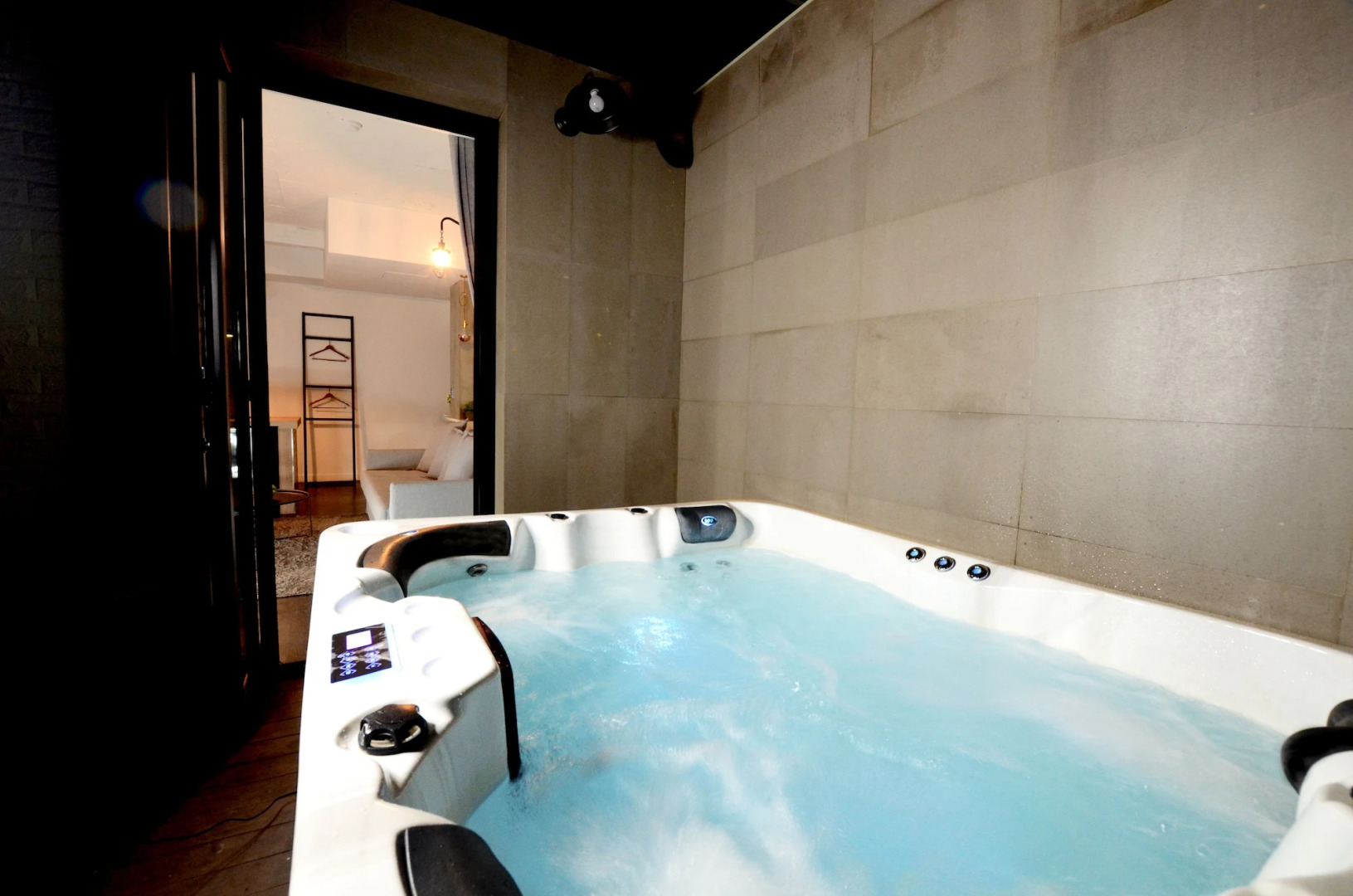 Mmmio II Design Residence Myeongdong