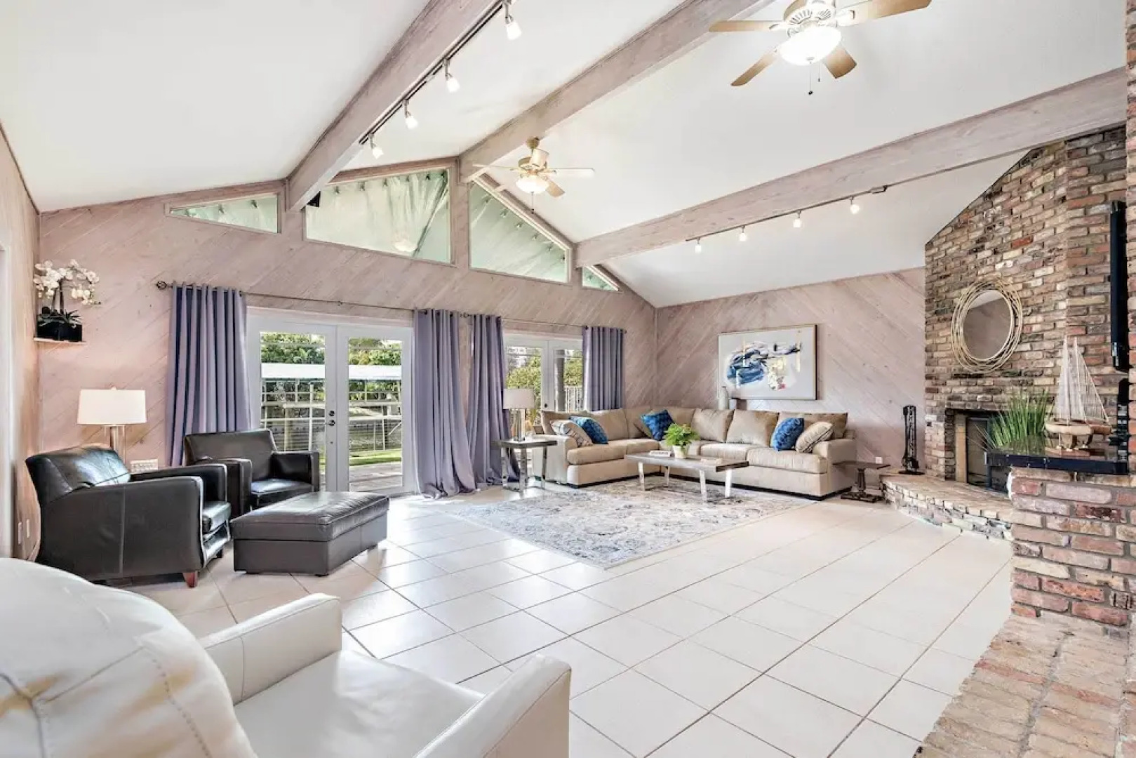 Sunny Waterfront Home by West Palm w/ Hot Tub!