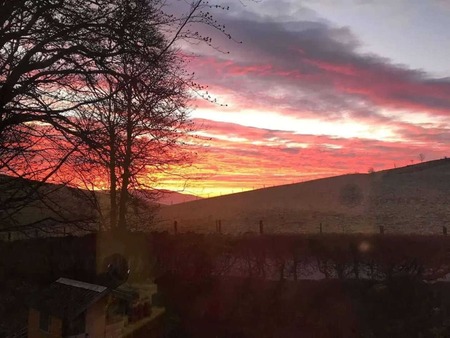 Stunning Luxury Duplex With Hot Tub and Aircon