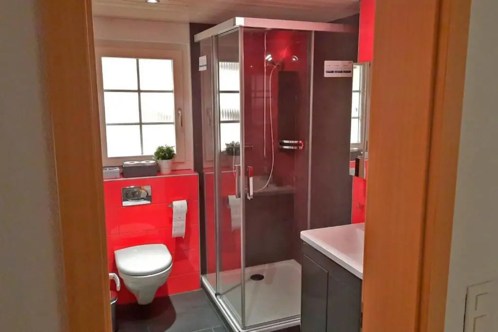 Chalet Spitzhorn - Your Peak Getaway - Private Terrasse & gratis Parkplatz