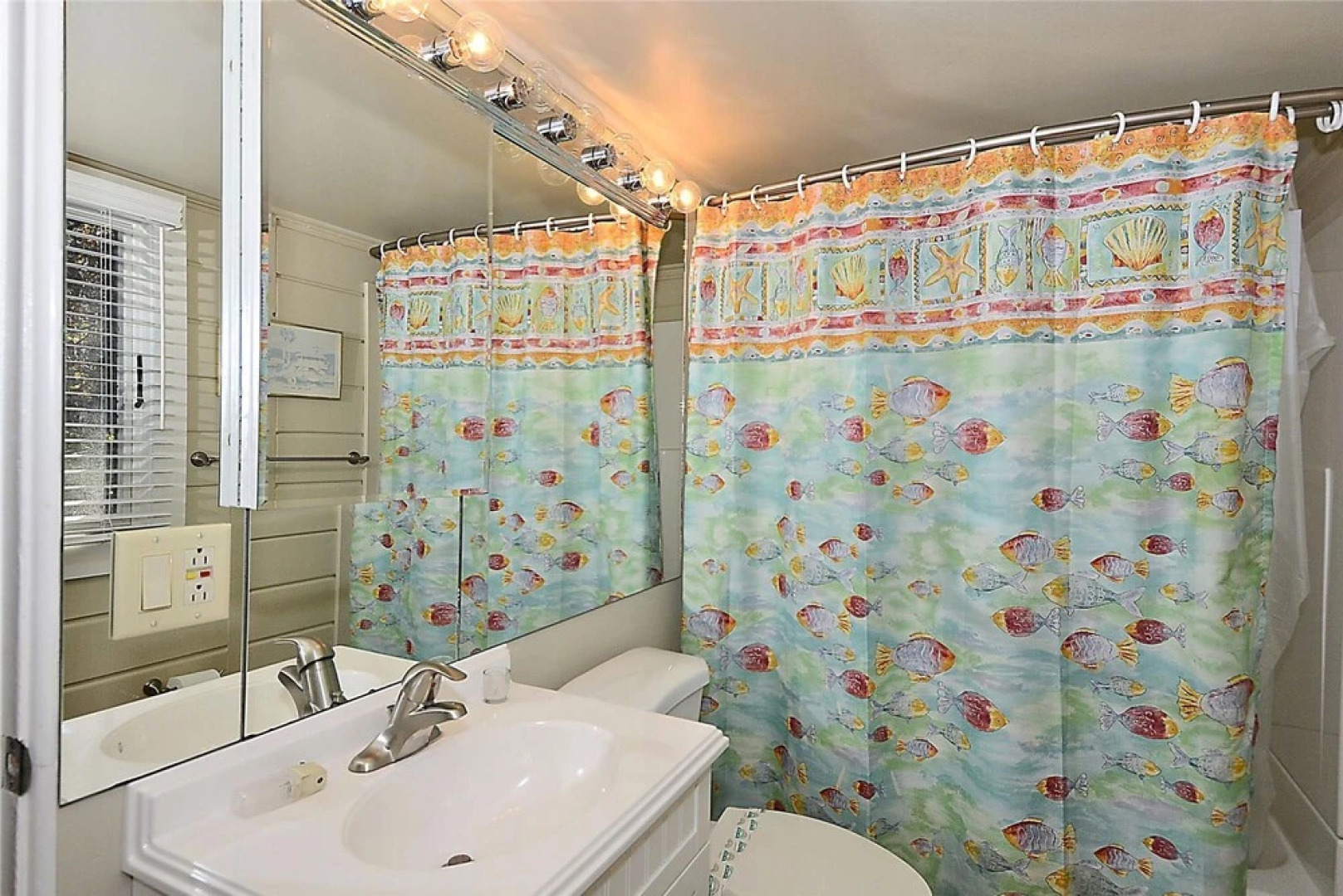 16 Robins Lane North Shores by Long & Foster