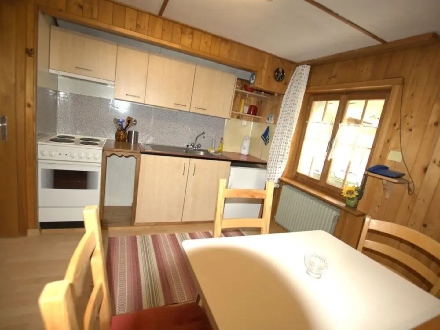 Neat House With View at the Mountains Near Lake Brienz